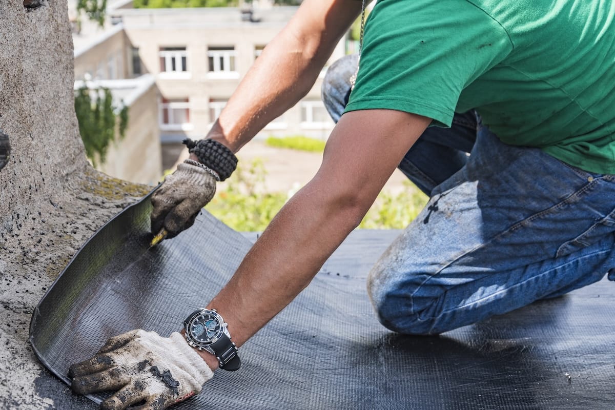 Bitumen dak repareren of aanleggen in Gouda